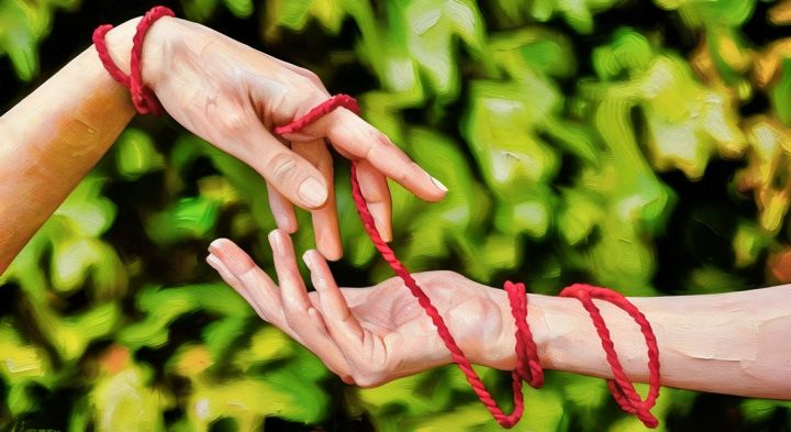 relaciones liana manos cuerda roja